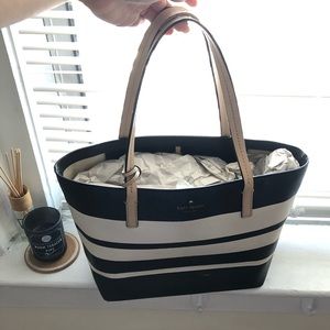 Kate Spade ♠️ striped bag